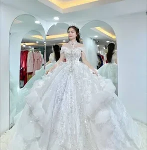 Váy cưới công chúa